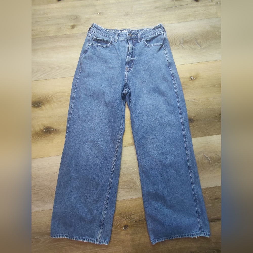 Hollister Women's Wide Leg Jeans - Blue Wash Ultra High-rise Baggy Sz 6s w28S